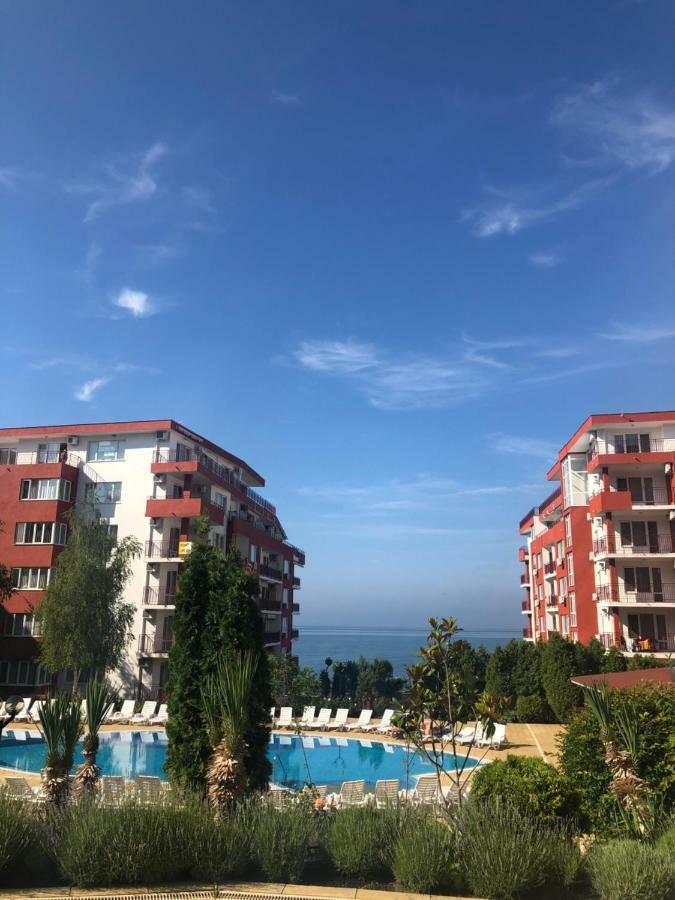 Apartamento Fort Noks Panorama I Marina Elenite Exterior foto